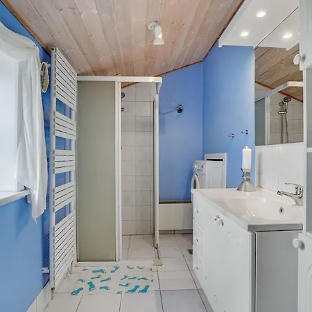 Gorgeous In With Wifi *