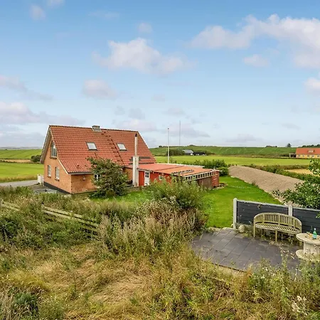 Gorgeous In With Wifi *